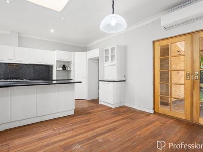 26 Blaven Way, Ardross WA 6153