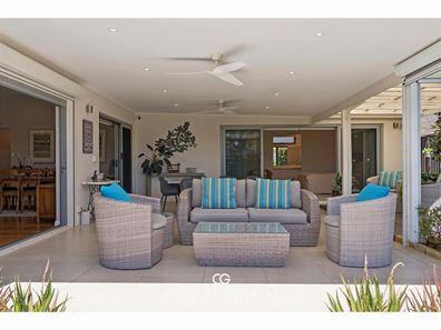 27 Macrae Road, Applecross WA 6153