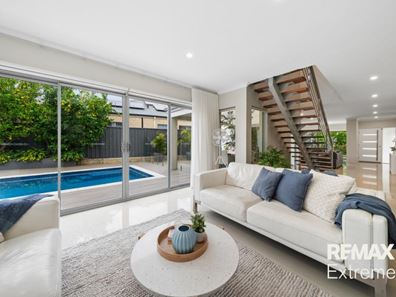 43 Nankeen Circle, Tapping WA 6065