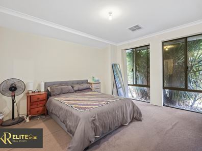 27 Cilantro Parkway, Treeby WA 6164