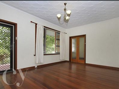 142 Lefroy Road, Beaconsfield WA 6162