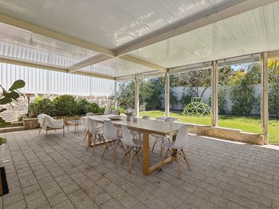76 Charles Riley Road, Trigg WA 6029