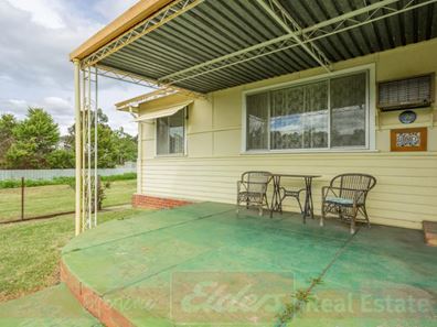 33 Palmer Road, Collie WA 6225