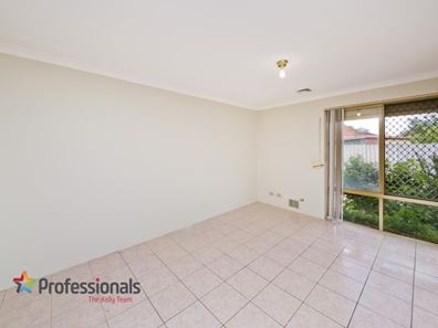 2/62 Ivanhoe Street, Bassendean WA 6054