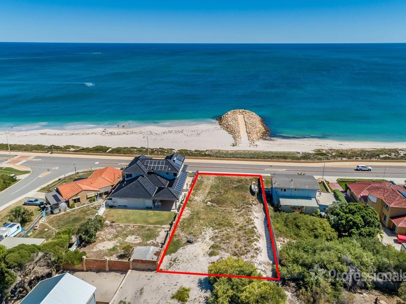 124 Ocean Drive, Quinns Rocks WA 6030