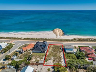 124 Ocean Drive, Quinns Rocks WA 6030