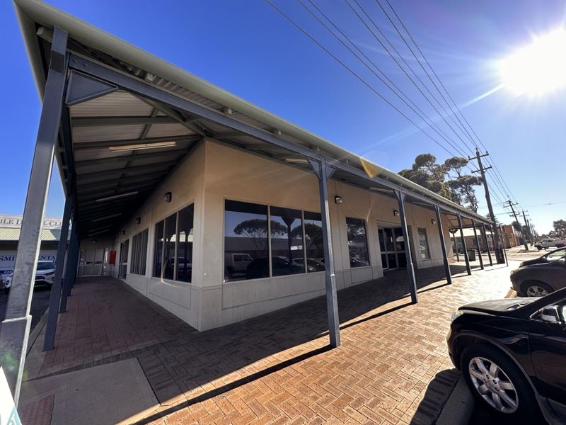 10/84-90 Brookman Street,, Kalgoorlie