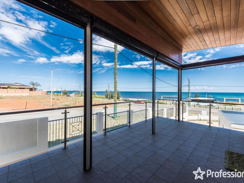 1A Adam Street, Beresford