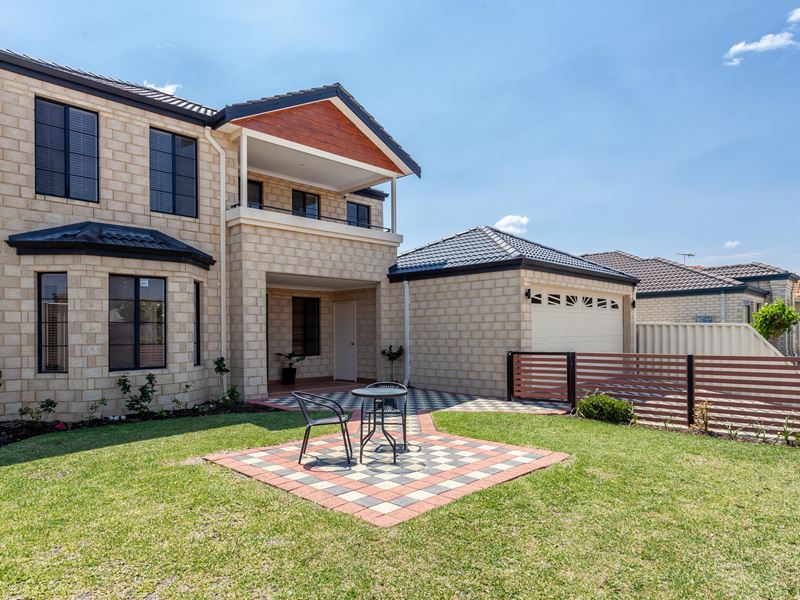 19 Rosewell Green (Regent Waters), Wanneroo WA 6065