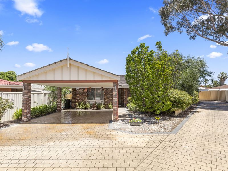 13 Alicia Gardens, Ballajura WA 6066