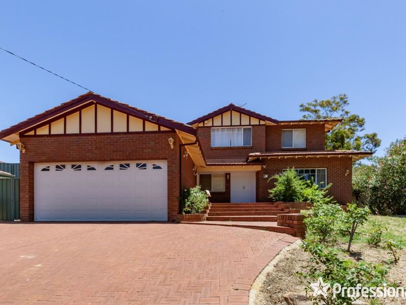 13 Billabong Way, Mount Nasura WA 6112