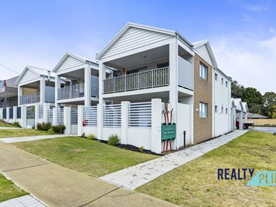 4/31 Stratton Street, Hamilton Hill WA 6163