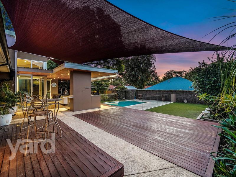 19 Dandenong Road, Attadale