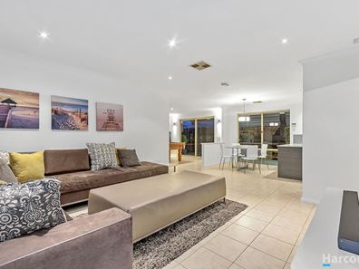 4 Grecian Lane, Currambine WA 6028