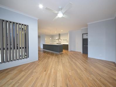 22 Serrata Road, Banksia Grove WA 6031