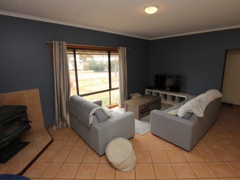 15 Omega Street, Southern Cross