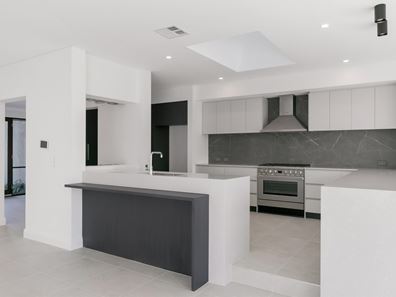15 Hermosa Way, Burns Beach WA 6028