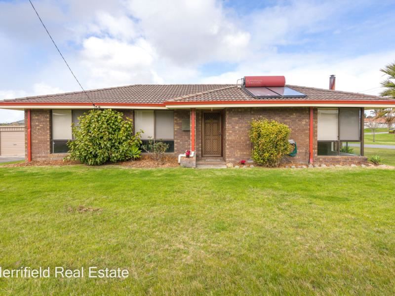 35 Sherwood Drive, Mckail