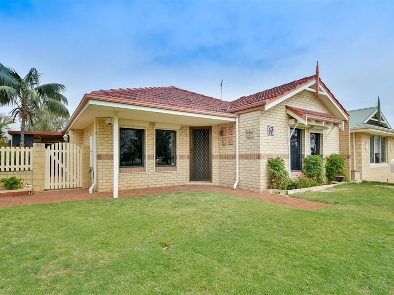 17 Villena Circle, Port Kennedy