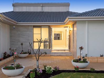 25 PICCADILLY WAY, Dianella WA 6059
