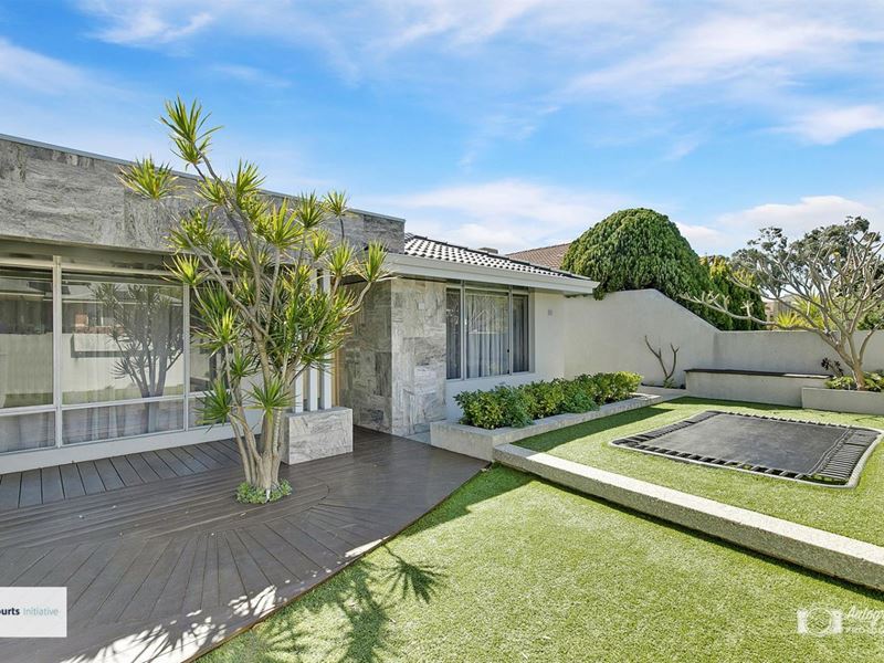 19 Friendly Way, Marangaroo
