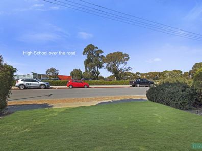 38 Gilbert Road, Duncraig WA 6023