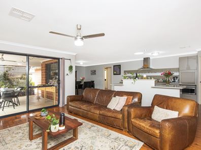 6 Ewood Pass, Baldivis WA 6171