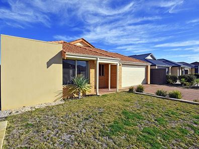 17 Monroe Cross, Aveley WA 6069