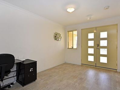 17 Monroe Cross, Aveley WA 6069