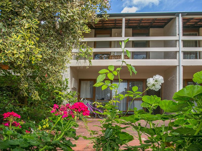 9/109 Broadway, Nedlands