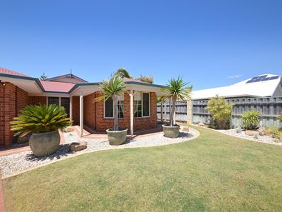 4 Dakar Way, Mindarie WA 6030