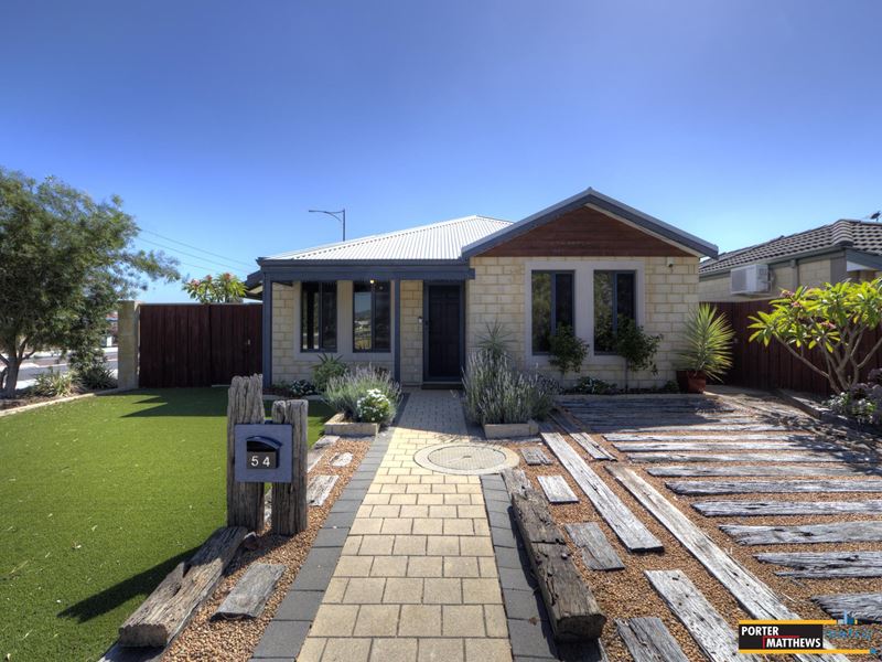 54 Lenihan Corner, Wattle Grove