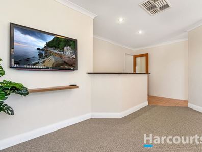 25 Fairmont Place, Currambine WA 6028