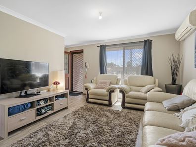 32A Waratah Drive, Camillo WA 6111