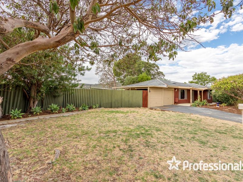 2 Slee Avenue, Kelmscott