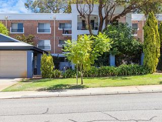 6/5 Doherty Road, Coolbellup