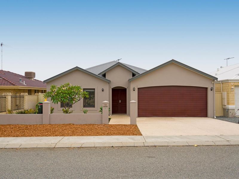 32A Turfan Way, Lake Coogee