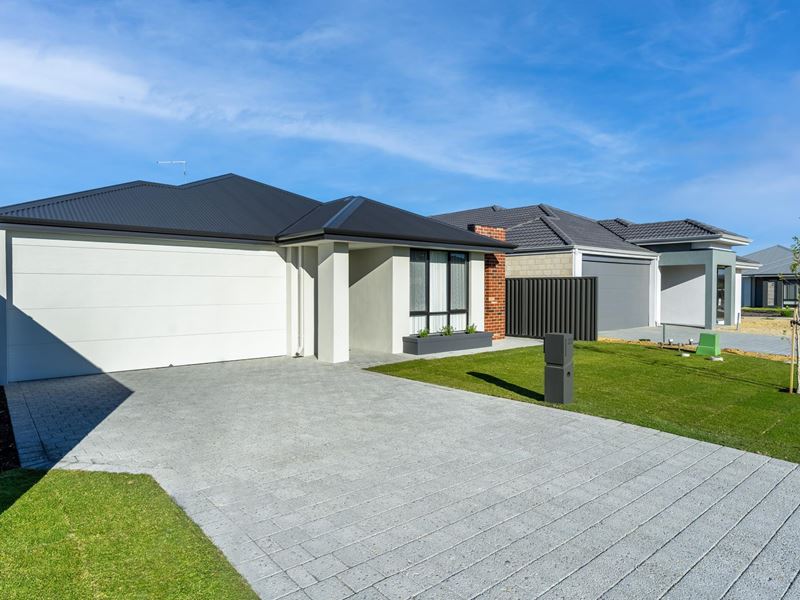 22 Crombie Way, Baldivis WA 6171