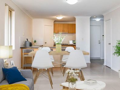 32/135 Challis Road, Seville Grove WA 6112