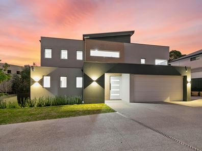 17 Queenscliff Court, Kallaroo WA 6025