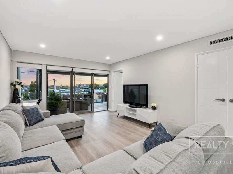 8/20 May Street, Scarborough