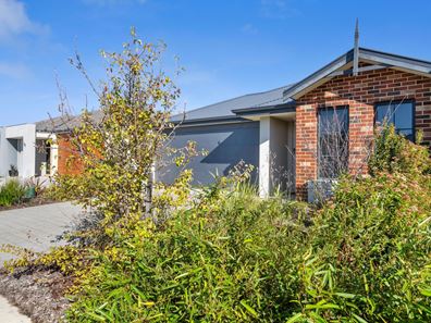 42 Laylock Avenue, Aveley WA 6069