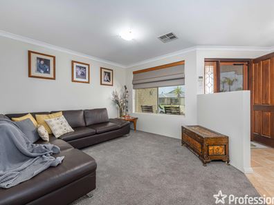 10 Le Mans Elbow, Port Kennedy WA 6172