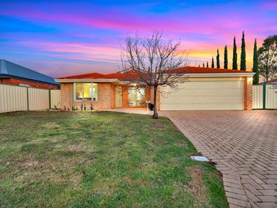 50 Teal Brook Circle, Seville Grove WA 6112