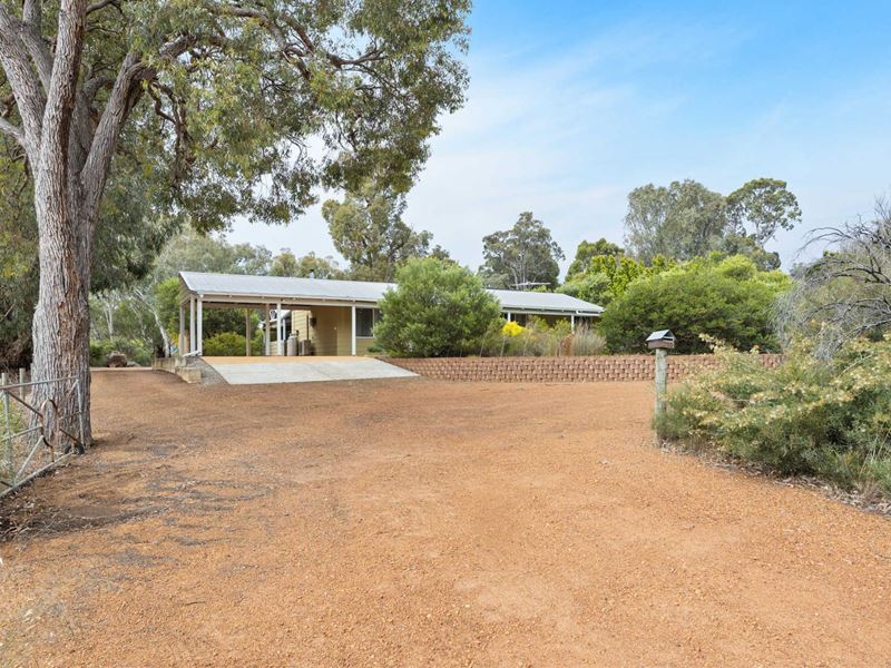 755 Cook Street, Mount Helena