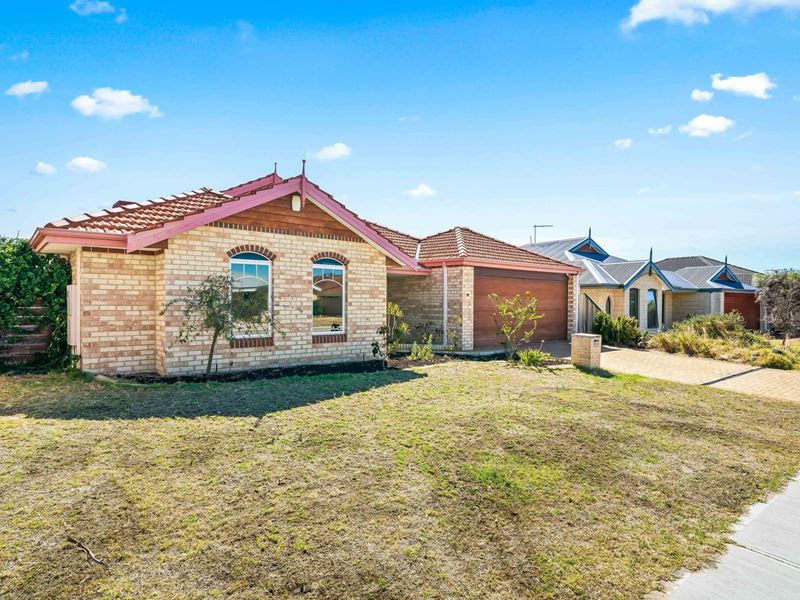 15 Tranby Way, Bertram WA 6167