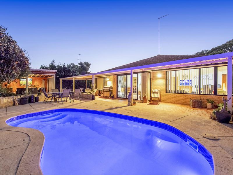 50 Floribunda Avenue, Halls Head