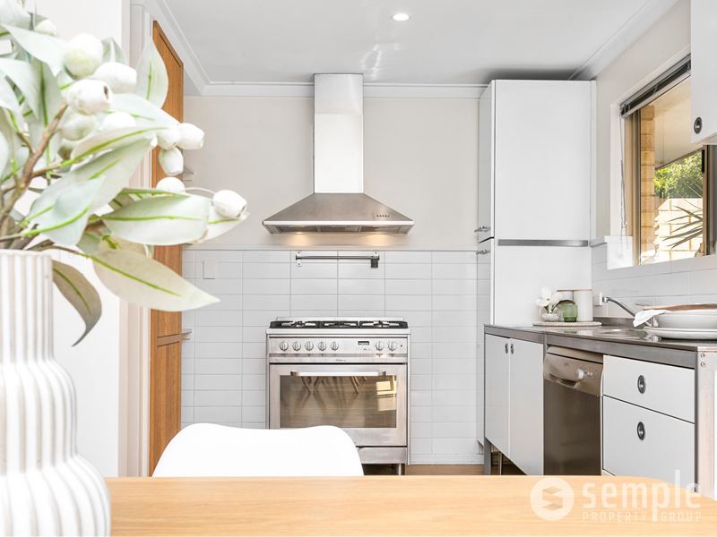 3/18 Temple Street, Victoria Park