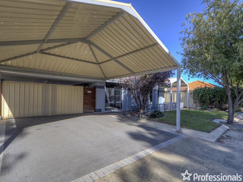 82 Fruit Tree Crescent, Forrestfield WA 6058