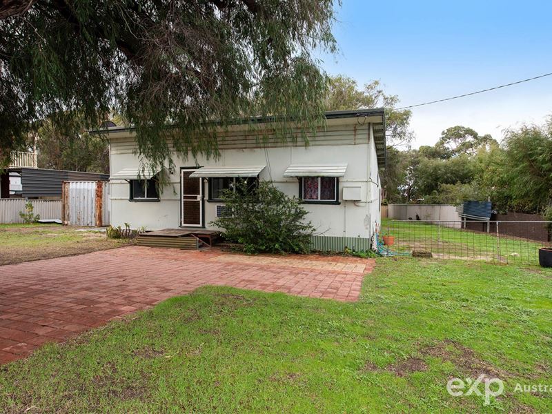 8 Gregory Road, Dawesville